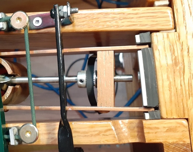 New dual motor pulley position on vibraphone frame